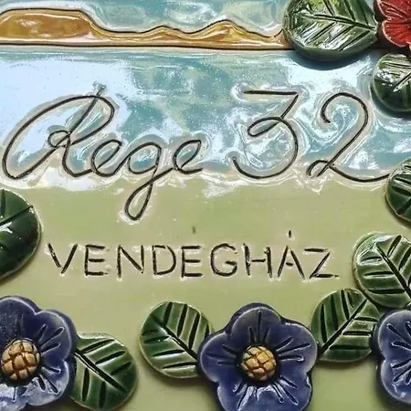 Rege 32 Vendeghaz Szantod
